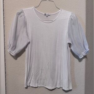 White puffed Sleeve Shirt, size small